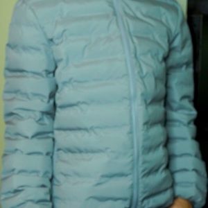 Top am Modern Puffer Jacket Never Worn